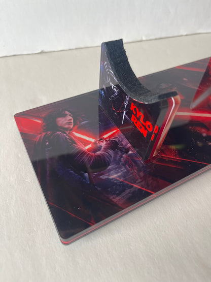 STAR WARS IMAGE LIGHTSABER STAND - KYLO REN - RED